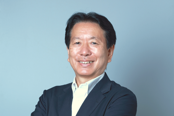 Photo Yoshio Shimo Member of the Board